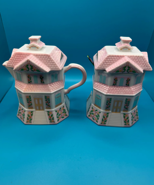 Lenox Village Creamery & Confectionery Sugar and Creamer Set